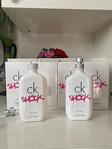 Ck One Shock kadın Parfüm 100 Ml