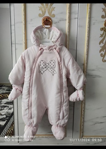 Pembe Kapüşonlu Bebek Tulum