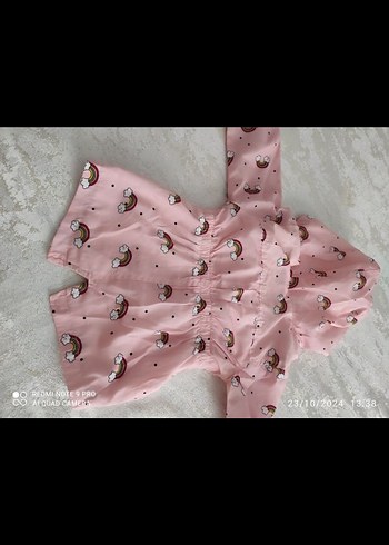 Koton Kapüşonlu Pembe Baskılı Kız Yağmurluk