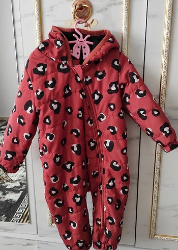 Kız Bebek Kırmızı Leopar Desenli Kürklü Tulumu