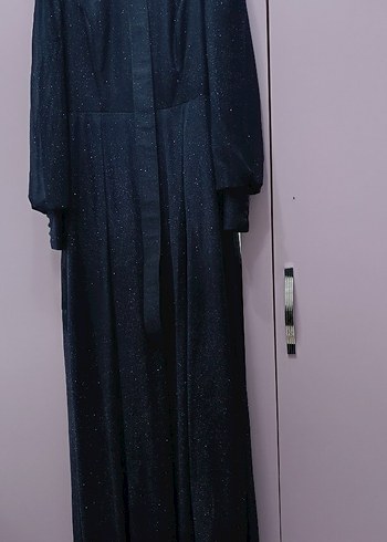 Uzun Kollu Siyah Pilili Uzun Elbise - Görsel 2