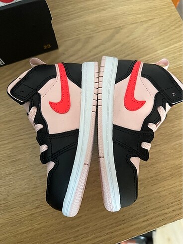 25 Beden ten rengi Renk 25 numara Jordan 1MD