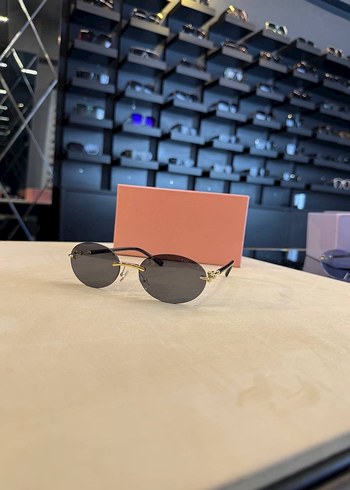  Beden Tiffany&Co Sunglasses