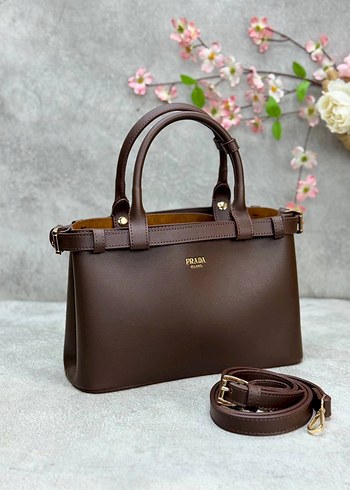 Prada - Buckle