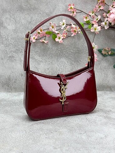 Yves Saint Laurent Yves Saint Laurent