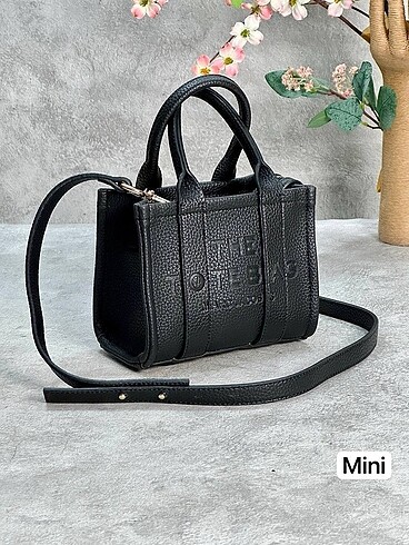 Marc Jacobs Marc Jacobs - The Tote Mini