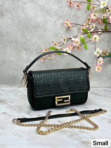 Beden Fendi - Baguette Small