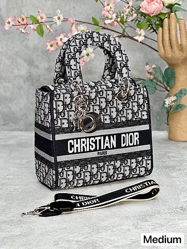 Christian Dior Medium