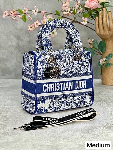 Dior Christian Dior Medium