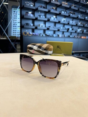 Beden kahverengi Renk Burberry Sunglasses
