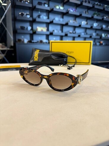 Beden siyah Renk Fendi Sunglasses