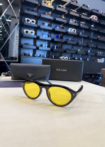 Prada Sunglasses - Görsel 5