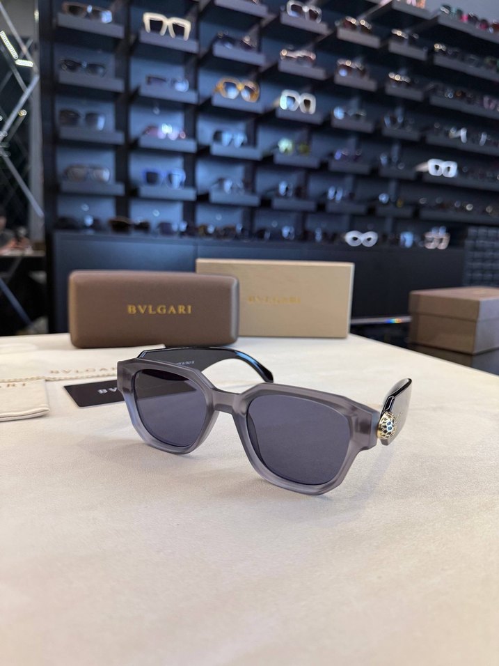 Bvlgari Sunglasses - Görsel 4
