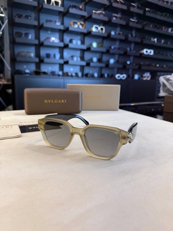 Bvlgari Sunglasses - Görsel 3