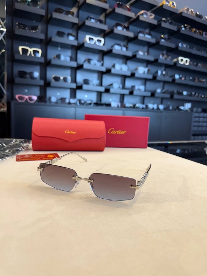 Cartier Sunglasses - Görsel 2