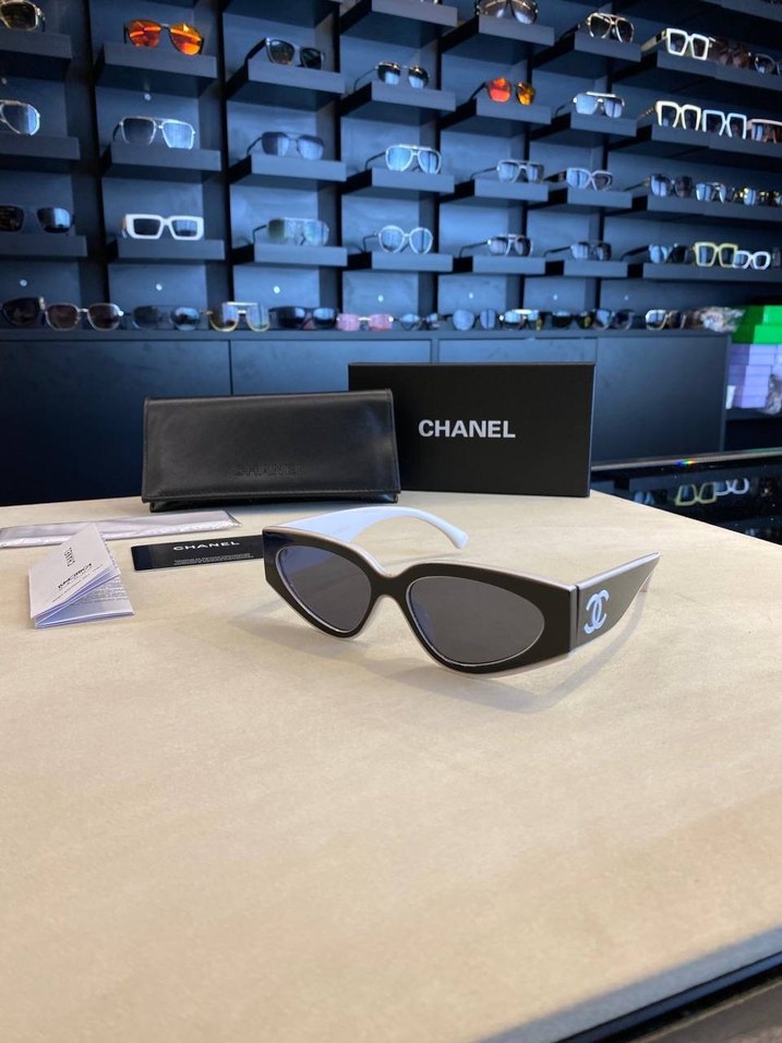 Chanel Sunglasses - Görsel 2