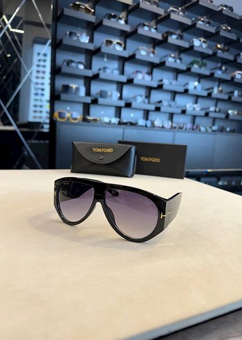 Tom Ford Sunglasses - Görsel 3