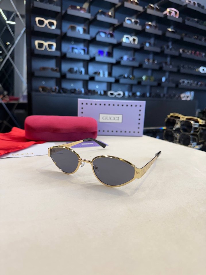 Gucci Sunglasses - Görsel 2