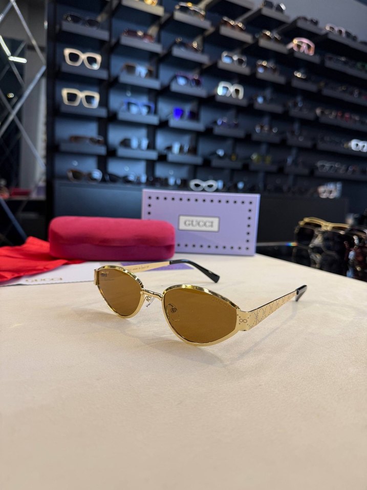 Gucci Sunglasses - Görsel 3