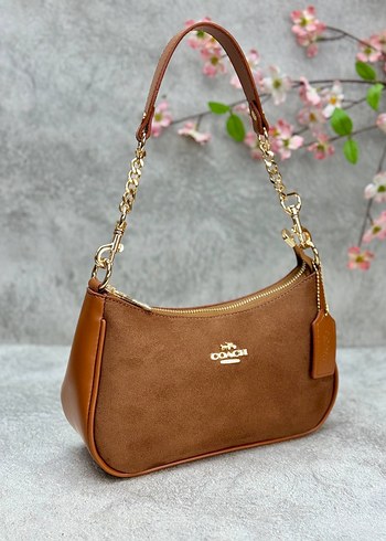 Coach - Teri Shoulder Bag In Signature Suede - Görsel 2
