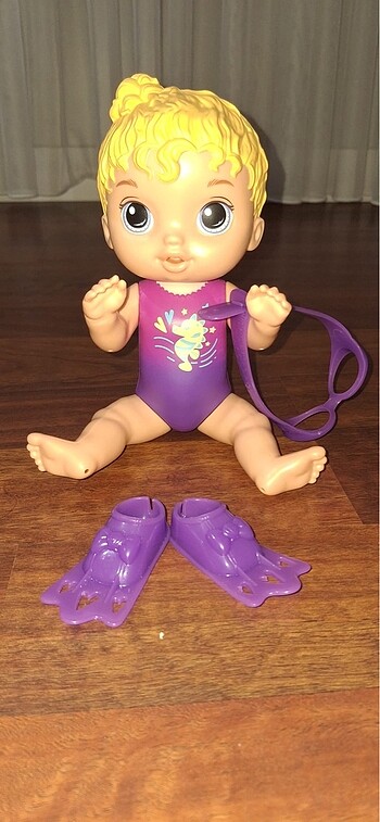 Baby Alive Sunny Swimmer Küçük Yüzücü Oyuncak Bebek