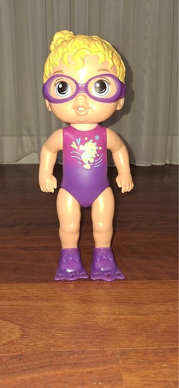 Beden Baby Alive Sunny Swimmer Küçük Yüzücü Oyuncak Bebek