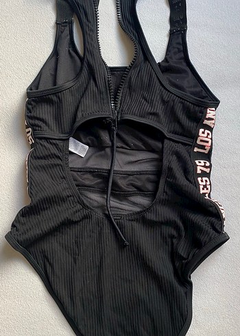 Siyah Kemer Detaylı Kadın Mayo - Görsel 3