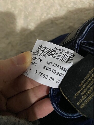 26 Beden lacivert Renk mavi jean