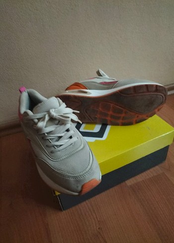 Gri Kadın Spor Ayakkabı - Görsel 5