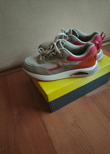 Gri Kadın Spor Ayakkabı - Görsel 4