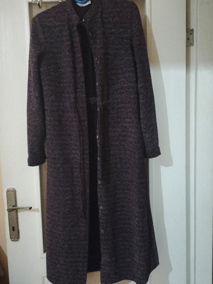 Kadın Gri Uzun Örgü Yün Kaban - Görsel 4