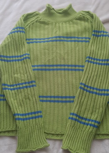 Yeşil Boğazlı Triko Kazak - Görsel 2