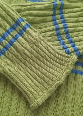 Yeşil Boğazlı Triko Kazak - Görsel 6