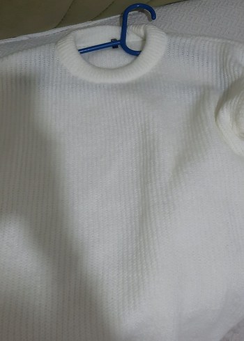 Beyaz Örgü Kadın Kazak - Görsel 3