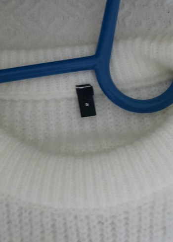 Beyaz Örgü Kadın Kazak - Görsel 2