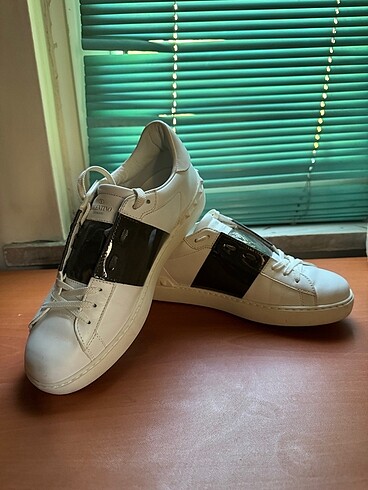 Valentino Valentino garavani sneakers