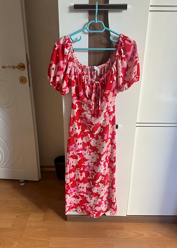 Pembe Desenli Midi Elbise
