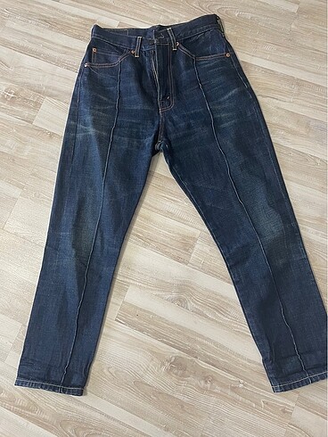 Levis 36