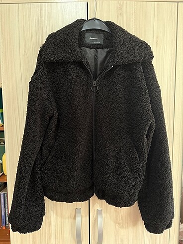 Stradivarius peluş kürk