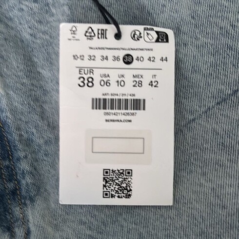 38 Beden mavi Renk Bershka Skater Jean