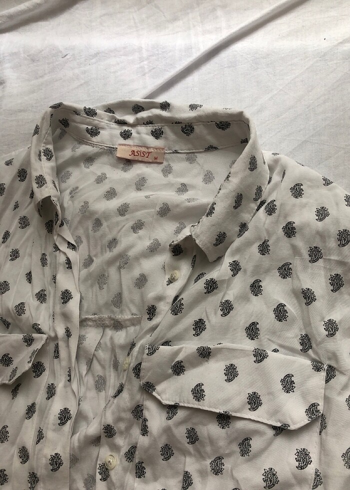 beyaz detayli gömlek - Görsel 3