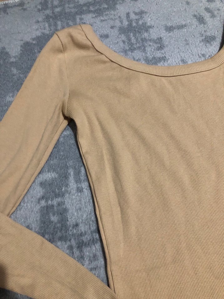 Bej Kadın Uzun Kollu Kayık Yaka Triko - Görsel 2