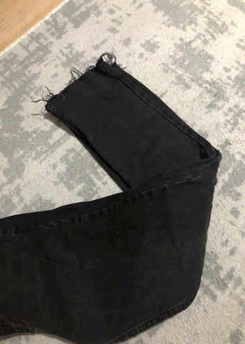 Zara Gri Midi Boy Fermuarlı Kadın Kot Pantolon - Görsel 2