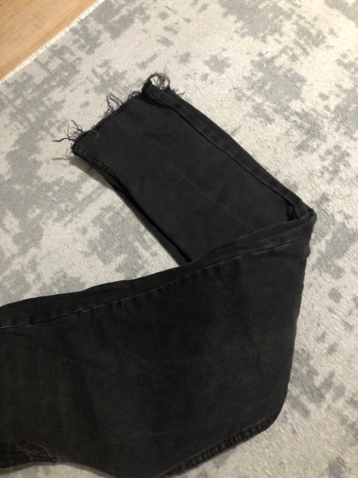 Zara Gri Midi Boy Fermuarlı Kadın Kot Pantolon - Görsel 2