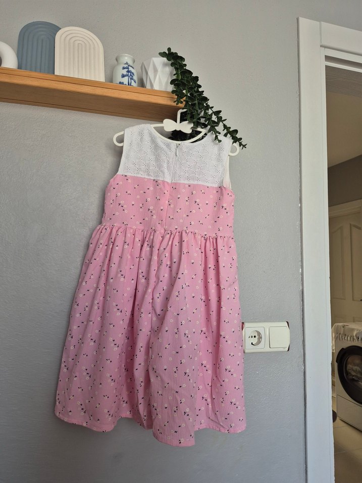 Dantel Detaylı Pembe Kız Çocuk Elbisesi - Görsel 3