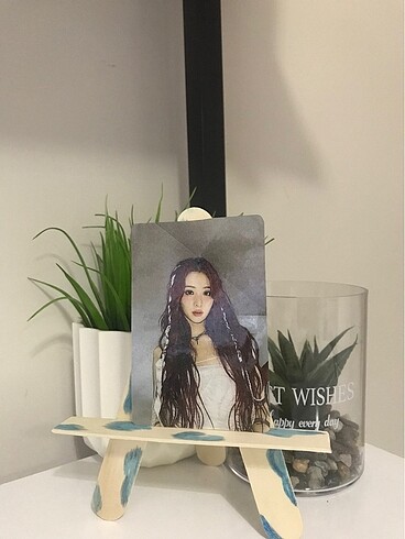 Yunjin kpop PC (orjinal değil )