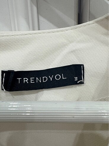 38 Beden beyaz Renk Trendyolmilla Beyaz Elbise
