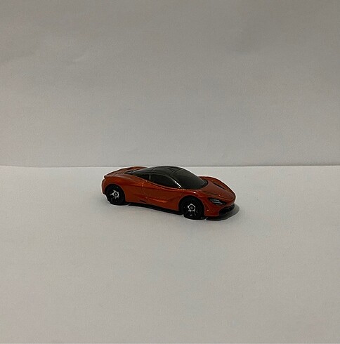 Beden Renk Hotwheels McLaren 720S