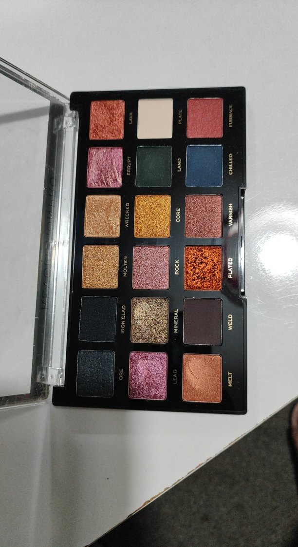 Revolution Pro Çok Renkli Göz Farı Paleti - Görsel 2