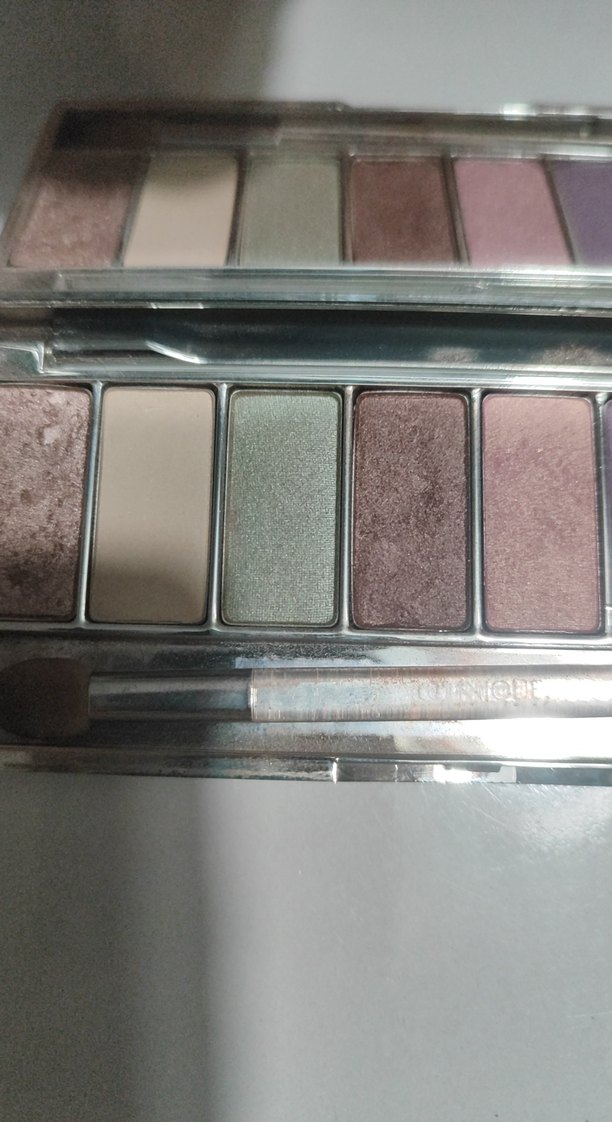 Clinique Çok Renkli Işıltılı Far Paleti - Görsel 3